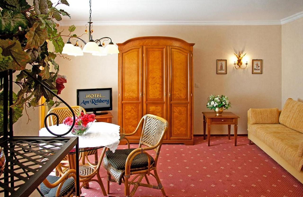 Hotel Am Rehberg Линдау Экстерьер фото