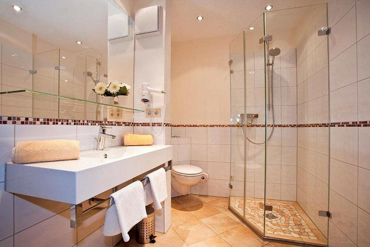 Hotel Am Rehberg Линдау Экстерьер фото